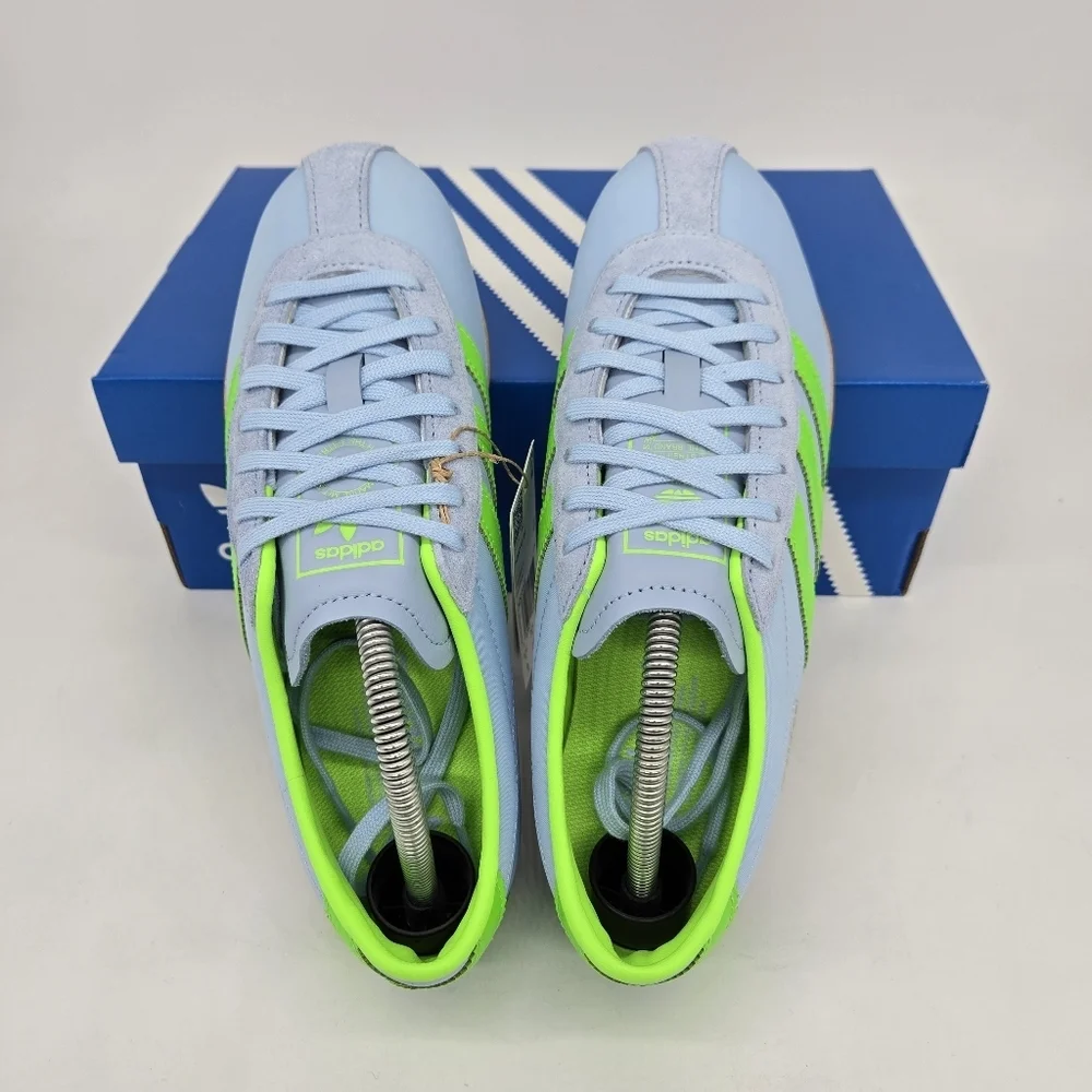 adidas Women's Tokyo JQ0582 Clear Sky Solar Green Gum Shoes Size 7.5 New